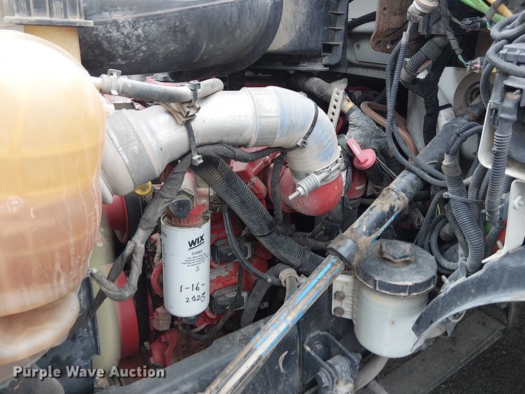 image for item FK0694 2013 Ford F750 Super Duty pothole patcher truck