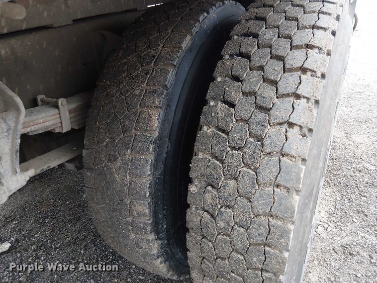 image for item FK0694 2013 Ford F750 Super Duty pothole patcher truck