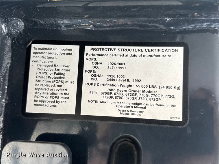 image for item NA9895 2010 John Deere 772G motor grader