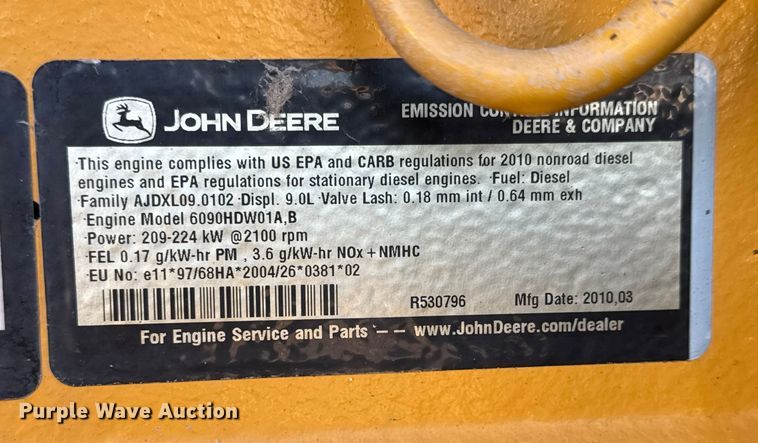 image for item NA9895 2010 John Deere 772G motor grader