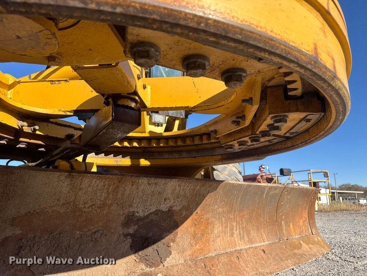 image for item NA9896 2003 John Deere 772CH Series II motor grader