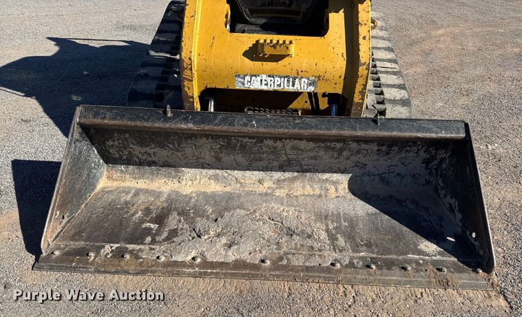 image for item NA9897 2013 Caterpillar 289C2 tracked skid steer loader