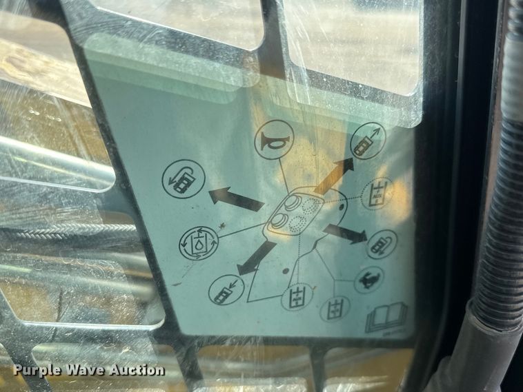 image for item NA9897 2013 Caterpillar 289C2 tracked skid steer loader