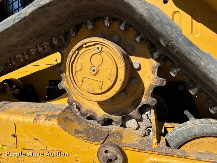 image for item NA9897 2013 Caterpillar 289C2 tracked skid steer loader