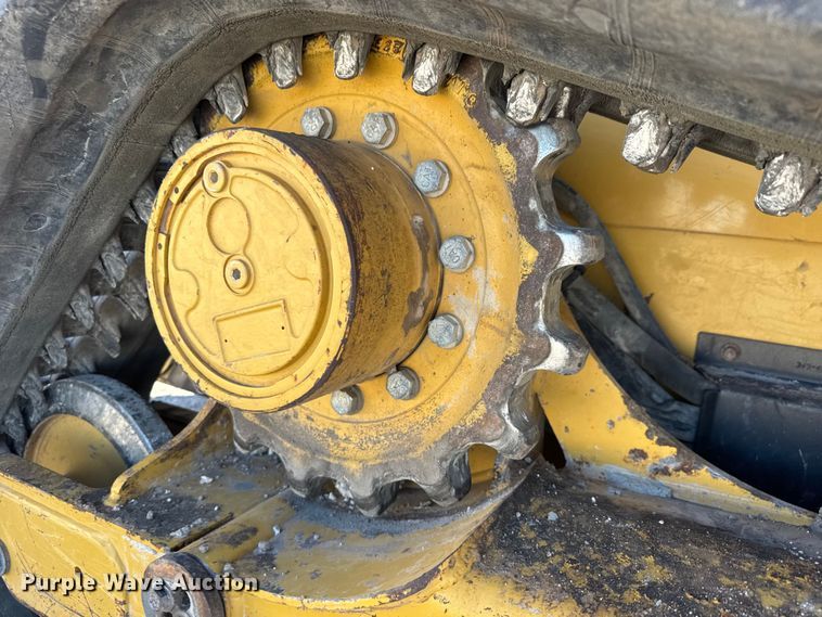 image for item NA9897 2013 Caterpillar 289C2 tracked skid steer loader