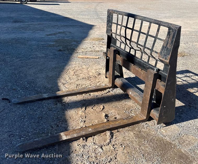 image for item NA9897 2013 Caterpillar 289C2 tracked skid steer loader