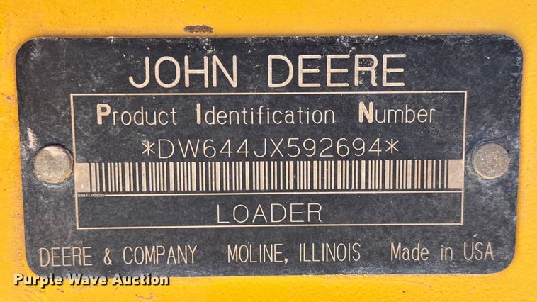 image for item NA9898 2004 John Deere 644J wheel loader