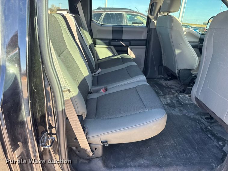 image for item NA9899 2020 Ford F150 XL SuperCrew pickup truck