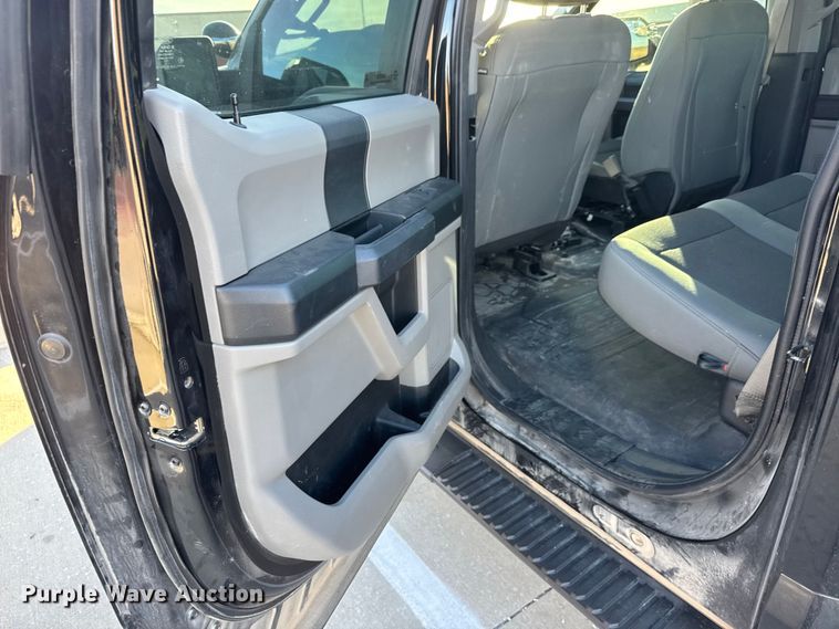 image for item NA9899 2020 Ford F150 XL SuperCrew pickup truck