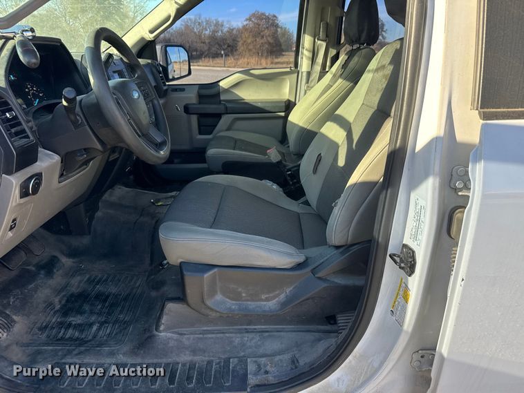 image for item NA9900 2018 Ford F150 XL SuperCrew pickup truck