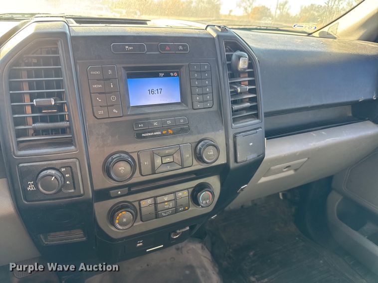 image for item NA9900 2018 Ford F150 XL SuperCrew pickup truck