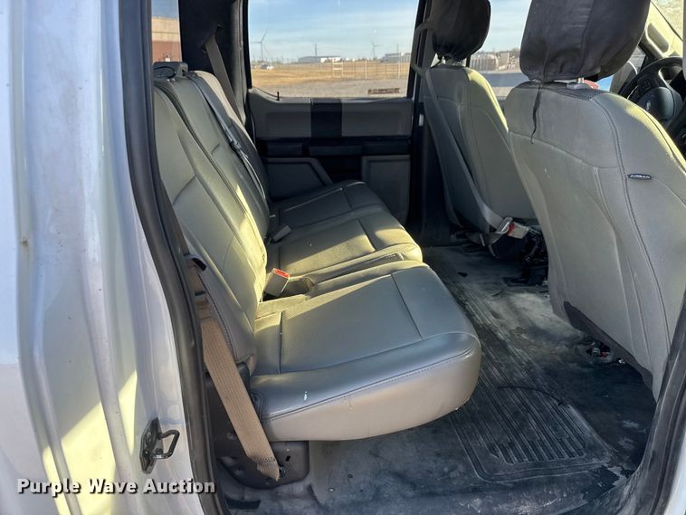 image for item NA9900 2018 Ford F150 XL SuperCrew pickup truck