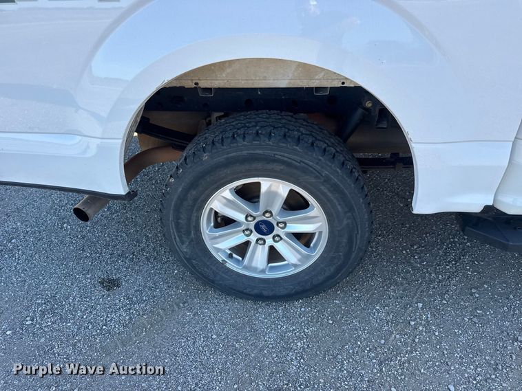 image for item NA9900 2018 Ford F150 XL SuperCrew pickup truck