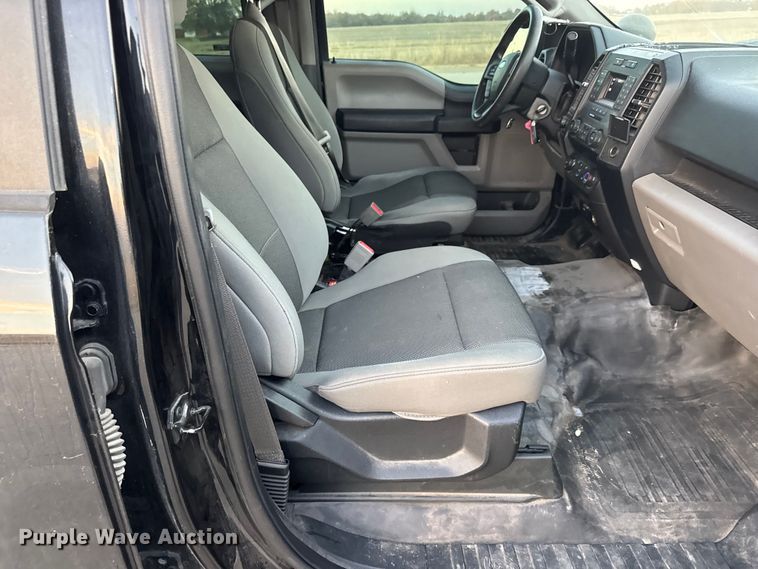 image for item NA9901 2019 Ford F150 XL SuperCab pickup truck