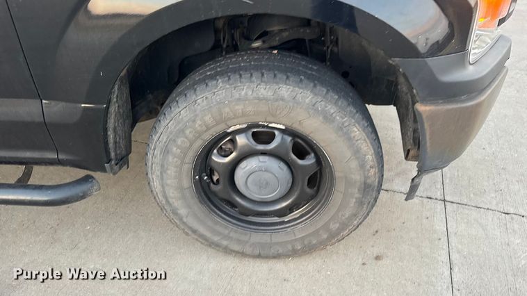 image for item NA9901 2019 Ford F150 XL SuperCab pickup truck