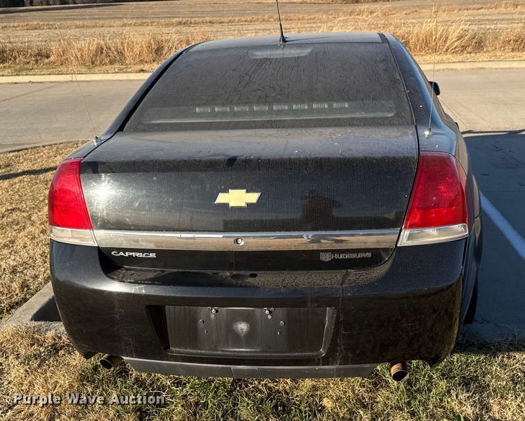 image for item NA9902 2011 Chevrolet  Caprice Police 