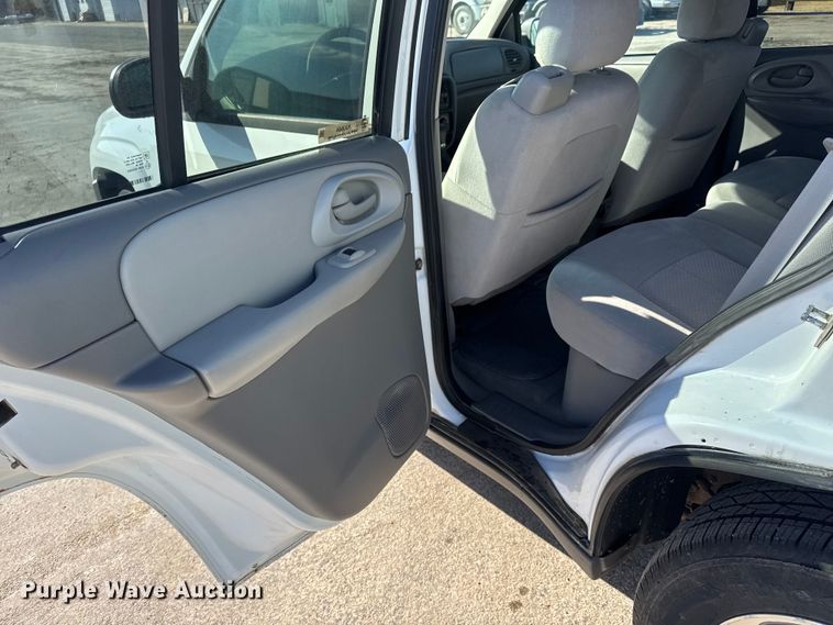 image for item NA9904 2008 Chevrolet Trailblazer SUV