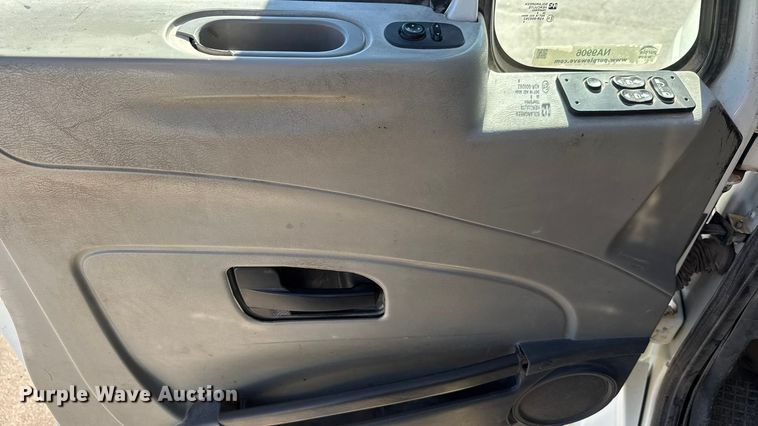 image for item NA9906 2009 International Prostar semi truck