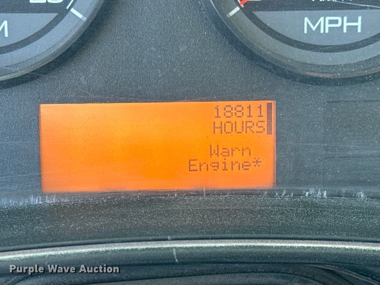 image for item NA9906 2009 International Prostar semi truck