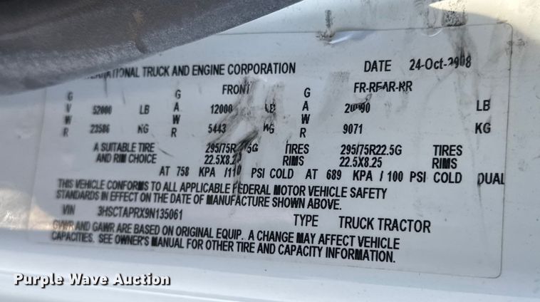 image for item NA9906 2009 International Prostar semi truck