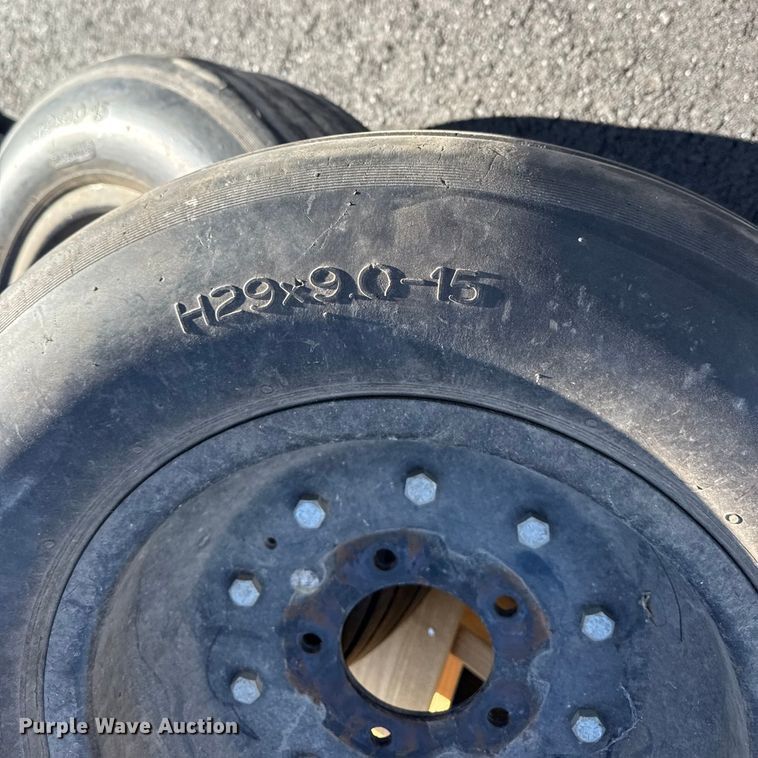 image for item NA9907 (8) Michelin H29x9.0-15 rotary mower tires and wheels