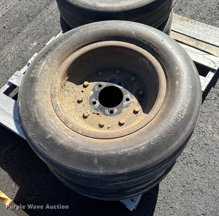 image for item NA9907 (8) Michelin H29x9.0-15 rotary mower tires and wheels