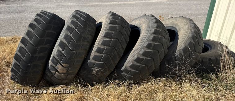 image for item NA9911 (6) Bridgestone V-steel K-traction 17.5R25 motor grader tires