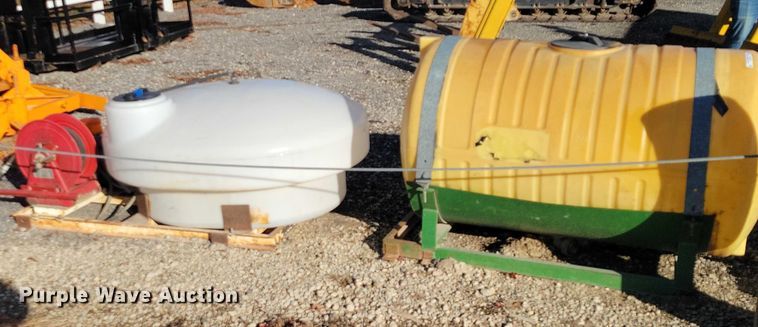 image for item NO9764 (2) tanks