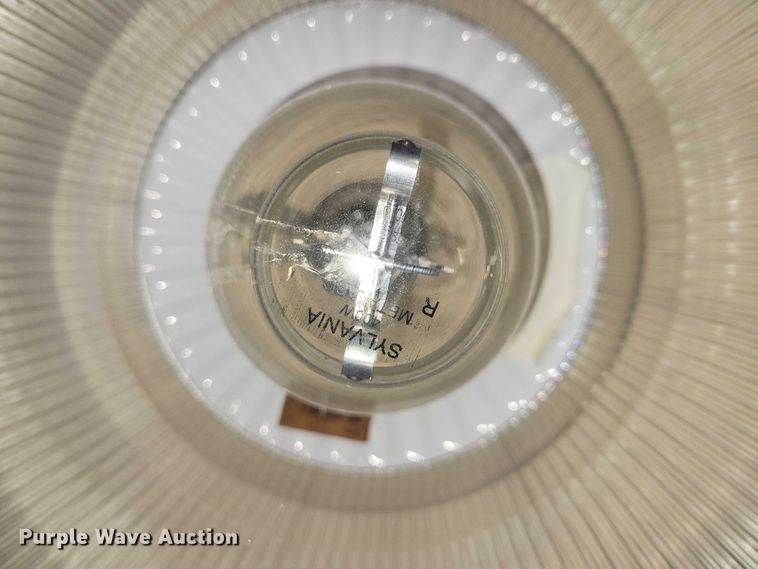 image for item NO9768 (9) Hubbell shop lights