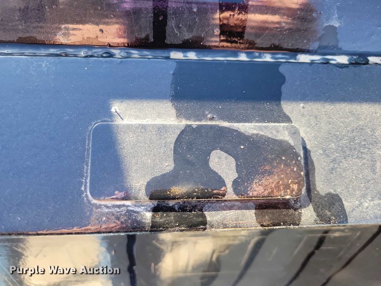 image for item NO9769 2006 International 7300 dump / spreader truck