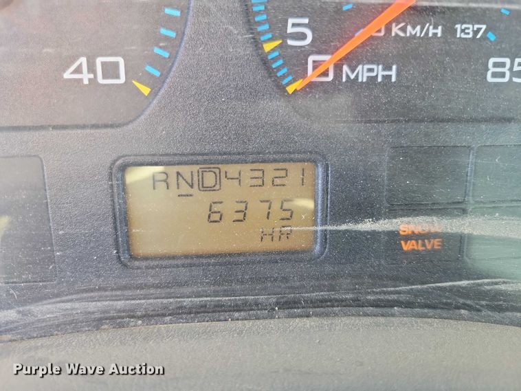 image for item NO9769 2006 International 7300 dump / spreader truck