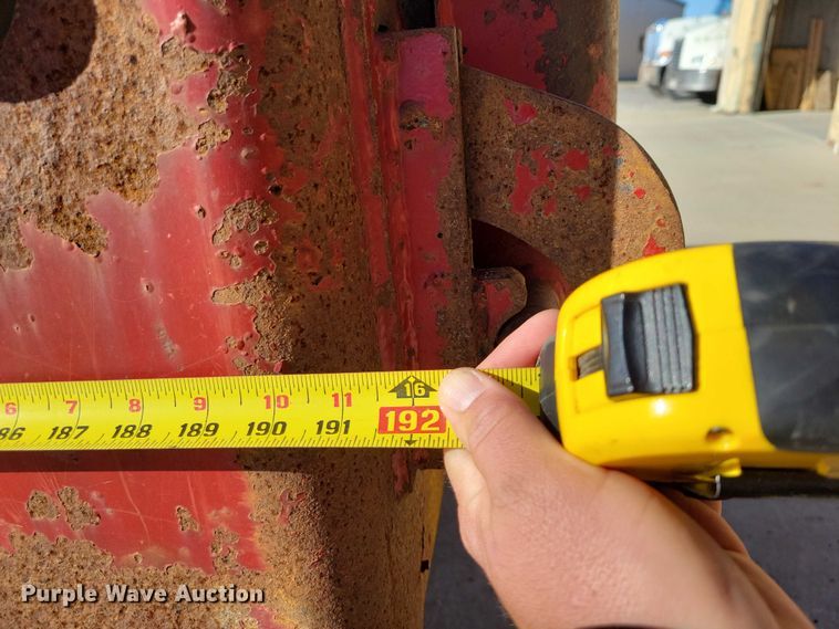 image for item NO9770 2003 International 7400 dump truck