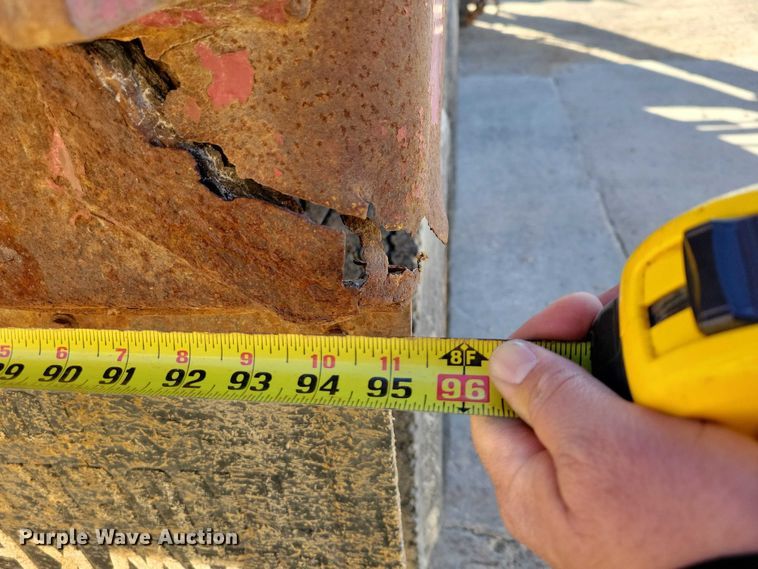 image for item NO9770 2003 International 7400 dump truck