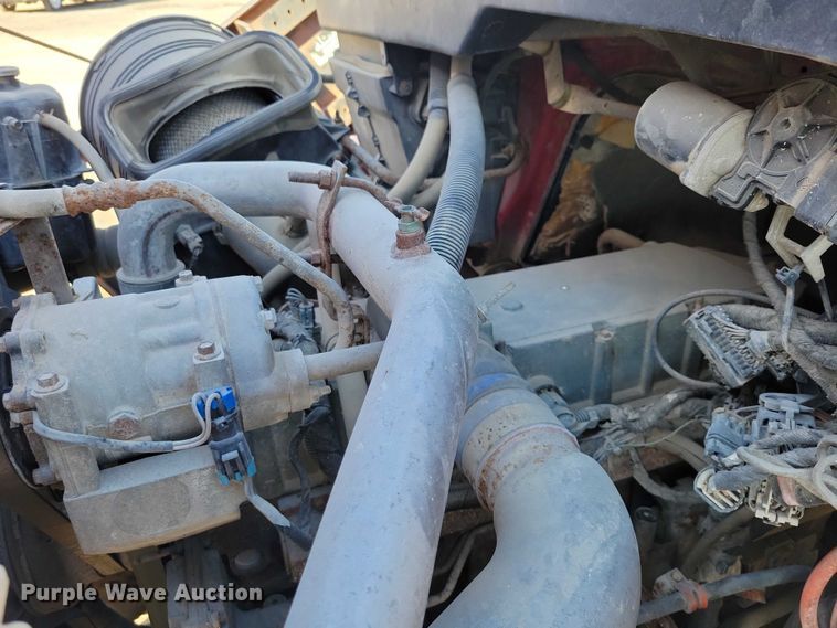 image for item NO9770 2003 International 7400 dump truck