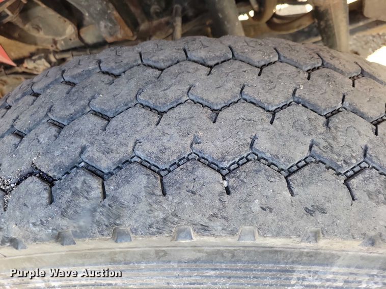 image for item NO9770 2003 International 7400 dump truck