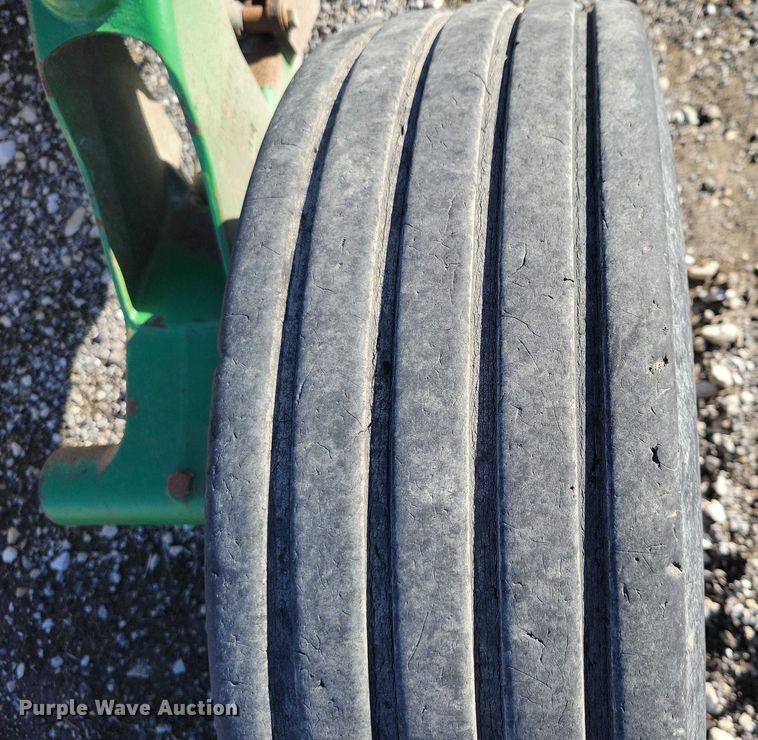 image for item NO9772 John Deere CX15 rotary mower