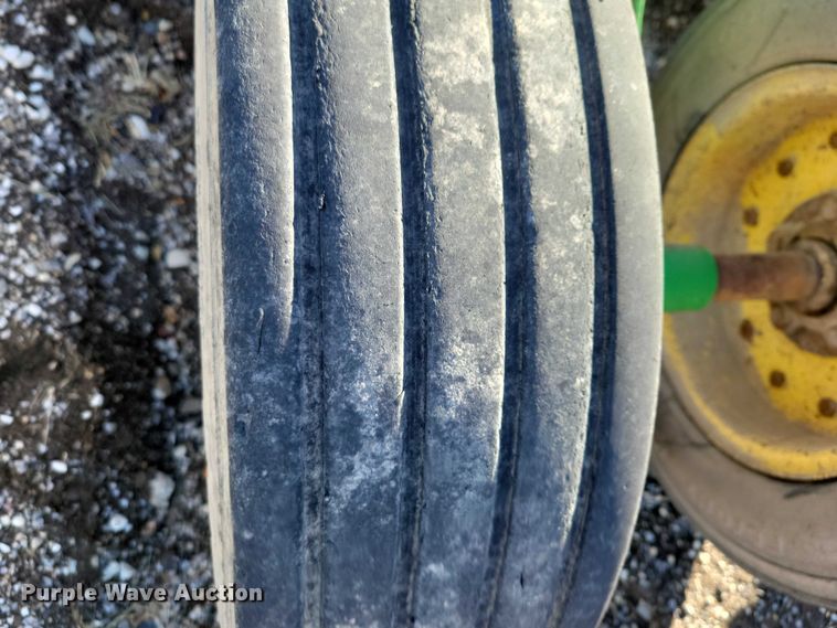 image for item NO9772 John Deere CX15 rotary mower