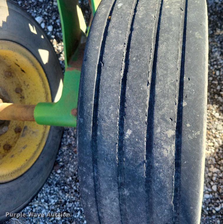 image for item NO9772 John Deere CX15 rotary mower