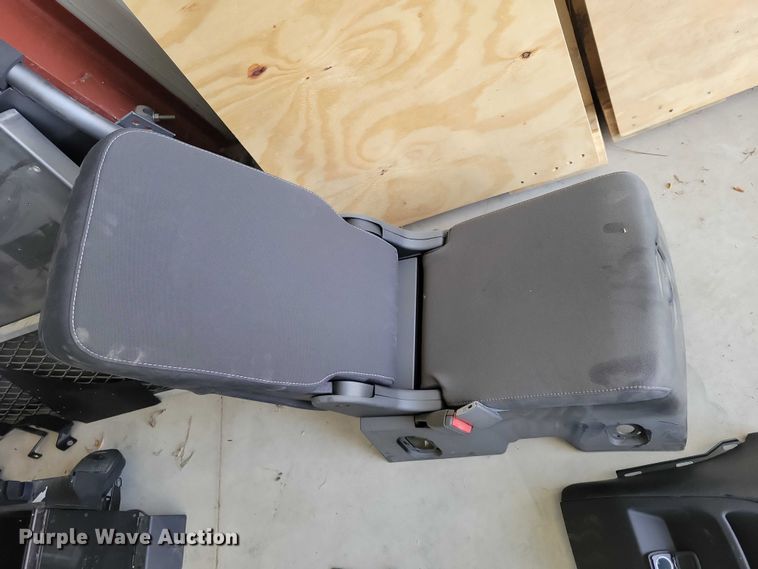 image for item NO9773 Automotive parts