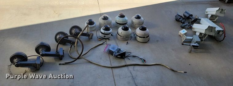 image for item NO9774 (17) security cameras