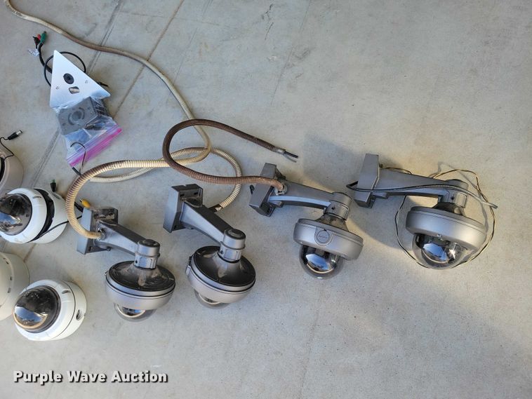 image for item NO9774 (17) security cameras