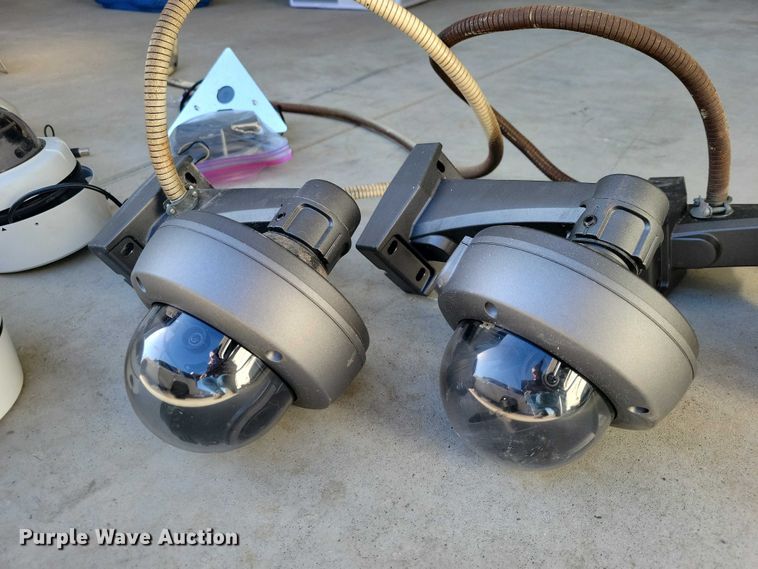 image for item NO9774 (17) security cameras