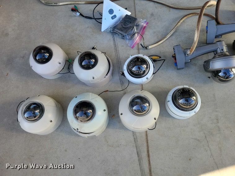 image for item NO9774 (17) security cameras