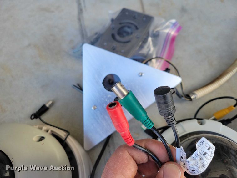 image for item NO9774 (17) security cameras