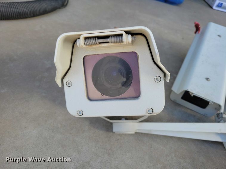 image for item NO9774 (17) security cameras