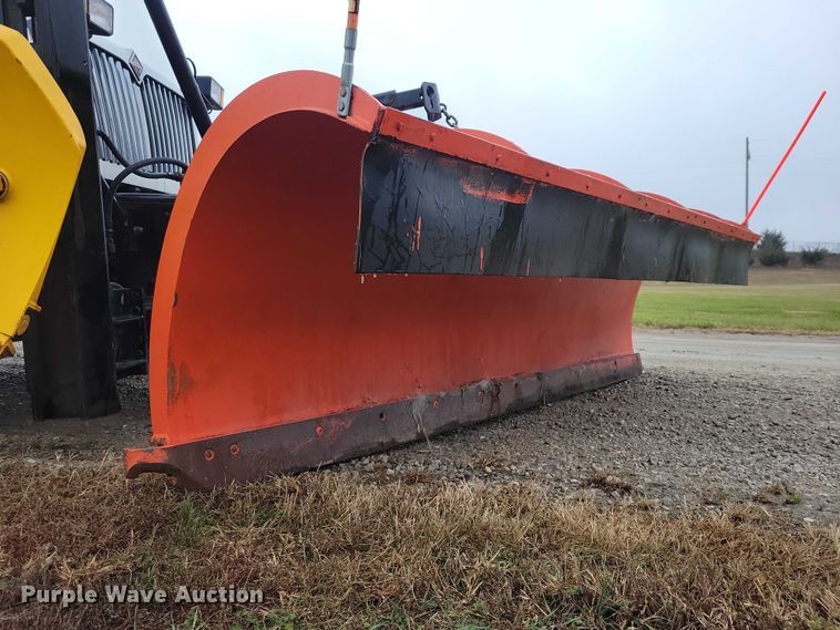 image for item NO9782 2004 International 7300 dump truck