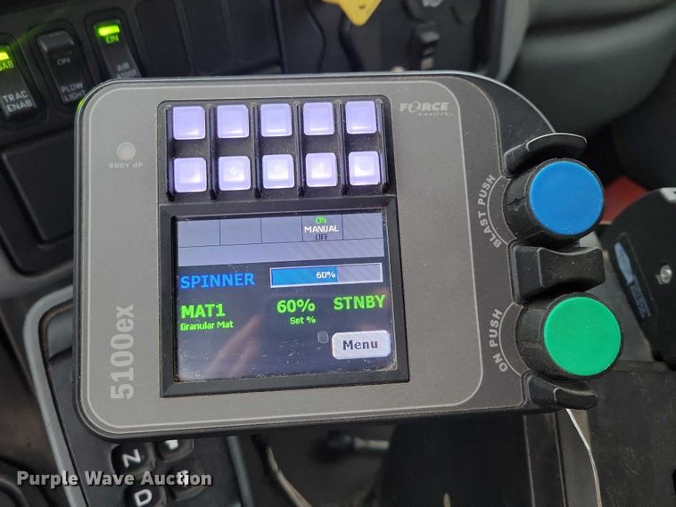 image for item NO9782 2004 International 7300 dump truck