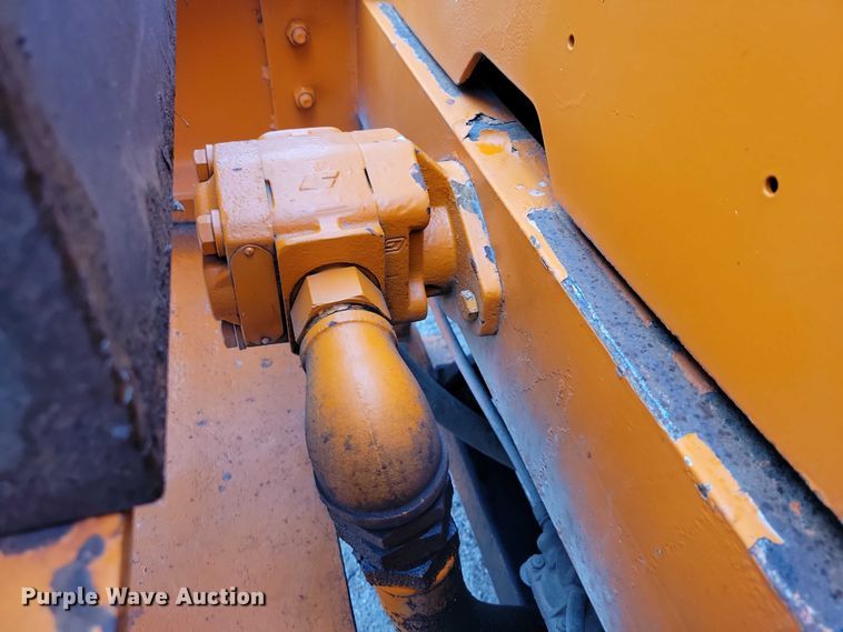 image for item NO9783 1995 International 4900 dump truck