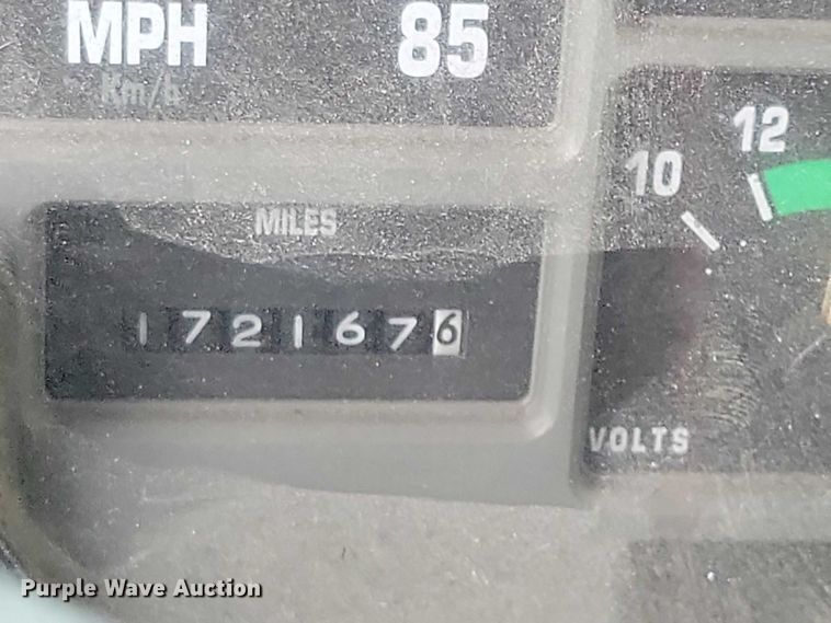 image for item NO9783 1995 International 4900 dump truck