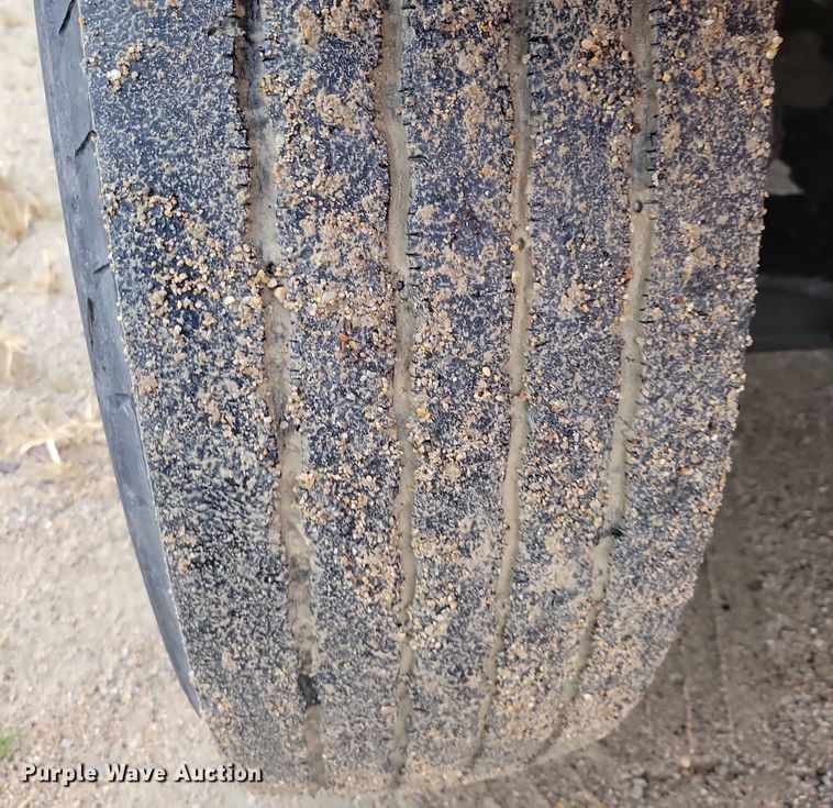 image for item NO9783 1995 International 4900 dump truck